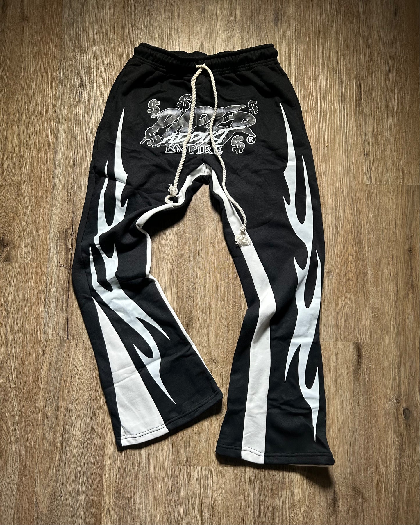 Black "PAE" Set